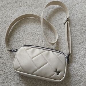 Lug Crossbody Convertible Coupe XL